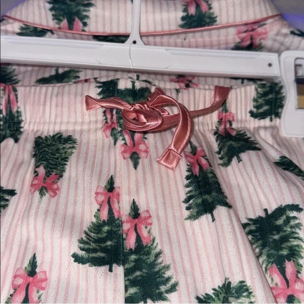 Tahari Christmas Trees & Bows Mama & Me Toddler Pajama Set Size 2T/4T Viral PJs